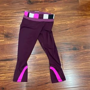 Lululemon cropped leggings. Size 4